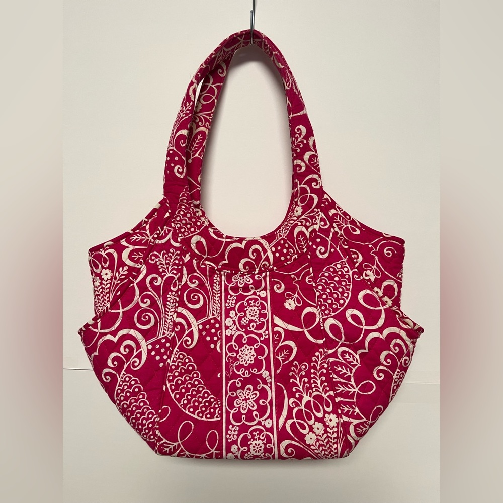 Vera Bradley bag pink color flowers print